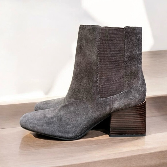 🌻NEW w/tag BLONDO Scarlette Waterproof Suede Ankle Boots Size 10 - Picture 1 of 11